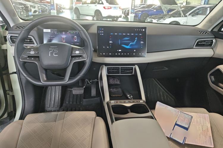 Used BYD Yuan UP 2025 Intelligent Driving Version 401 km Leading Edition
