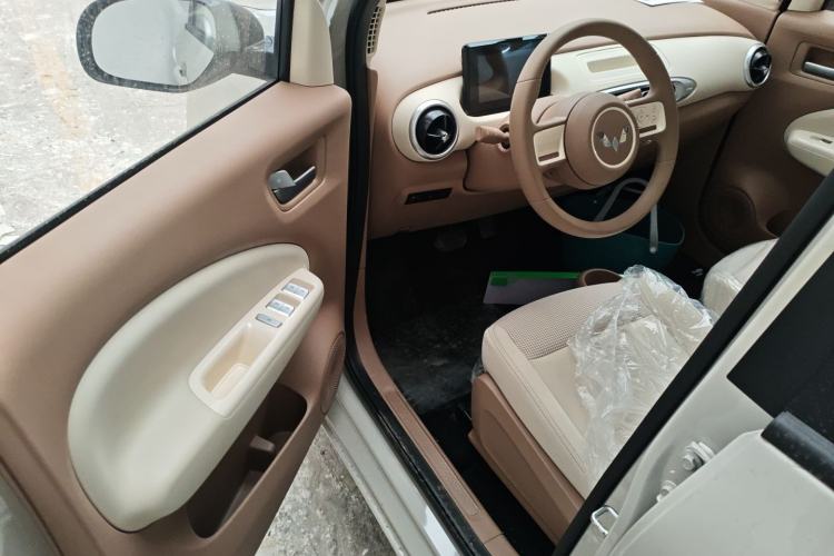 Used Wuling Hongguang MINIEV 2025 Four-Door Version Advanced Edition