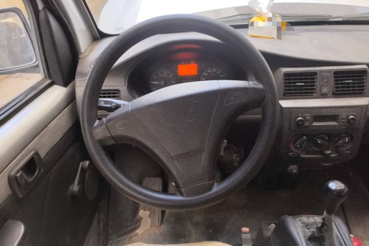 Used Wuling Rongguang 2011 1.2L Base Version