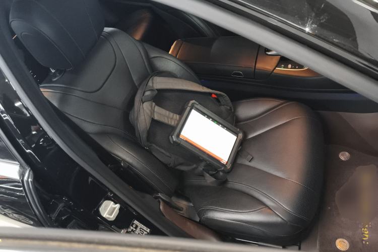 Used Mercedes-Benz S-Class 2014 S 320 L Business Model
