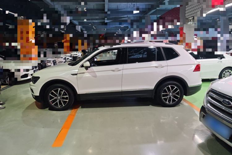 Used Volkswagen Tiguan L 2018 330TSI Automatic Two-Wheel Drive Luxury Edition