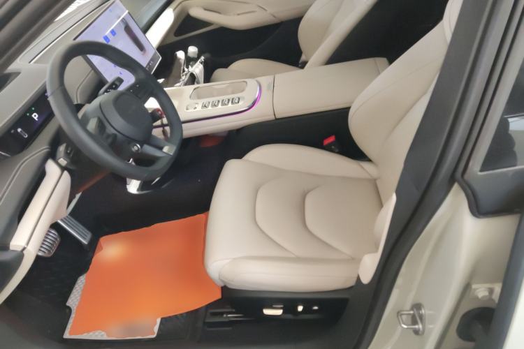 Used  SU7 2024 Four-Wheel Drive Ultra-Long Range Advanced Intelligent Driving Max Edition