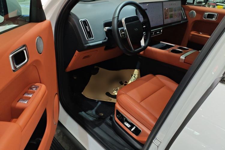 Used Li Auto L7 2023 Air model
