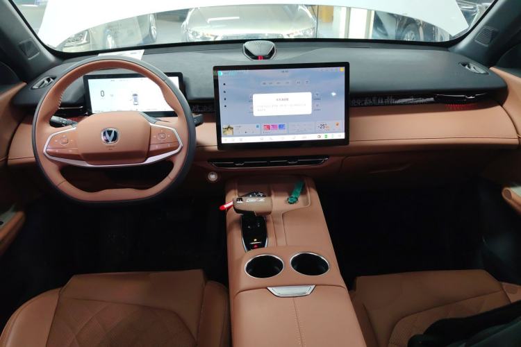 Used Changan UNI-Z New Energy 2024 Blue Whale Smart Electric iDD 125km Excellence Model
