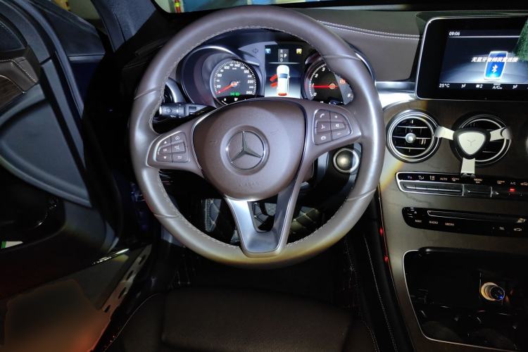 Used Mercedes-Benz GLC 2018 GLC 300 4MATIC Sport Edition
