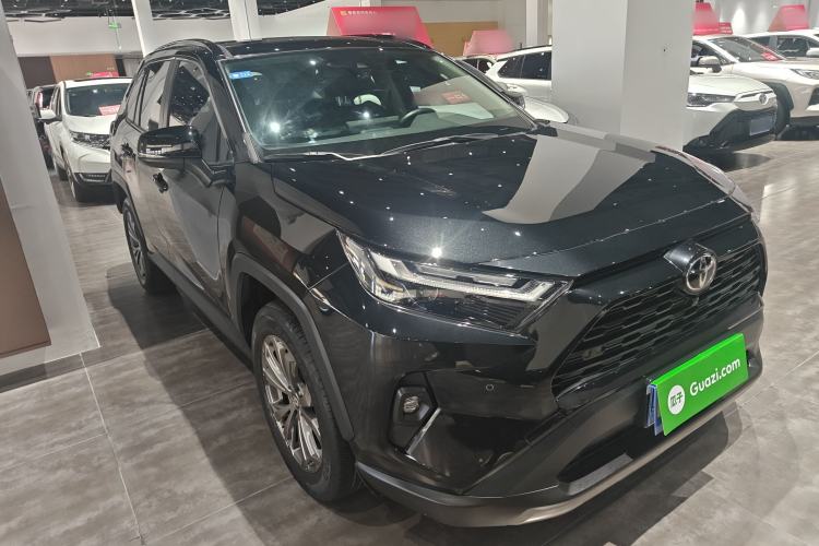 Used Toyota RAV4 2023 2.0L CVT Two-Wheel Drive Fashion Plus Edition
