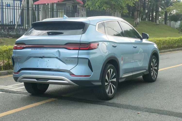 Used BYD Song PLUS New Energy 2023 Champion Edition DM-i 110KM Flagship PLUS
