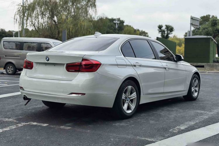 Used BMW 3 Series 2016 316Li Fashion Model
