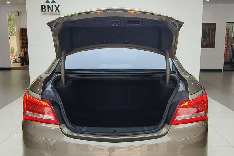 Used Buick LaCrosse 2013 2.4L SIDI Elite Comfort Version
