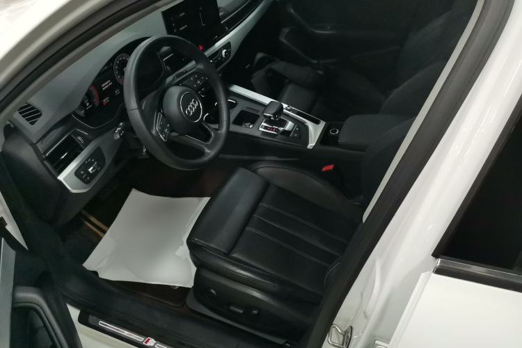 Used Audi A4L 2022 40 TFSI Fashion Dynamic Model
