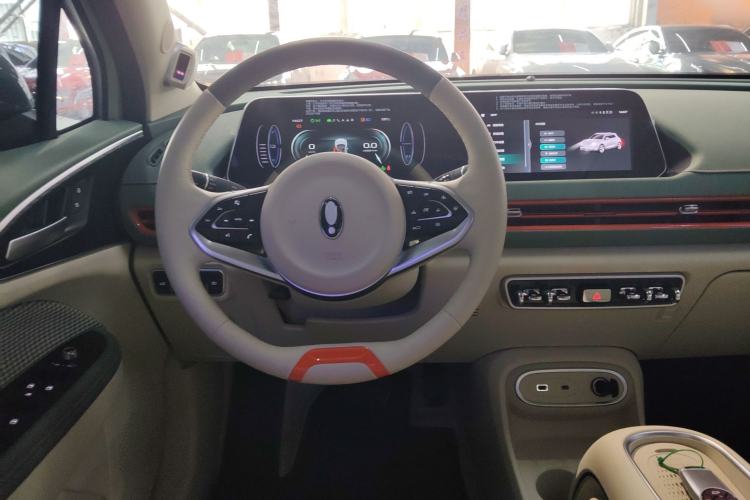 Used ORA Good Cat 2023 401 km Standard Range Prestige Version Lithium Iron Phosphate
