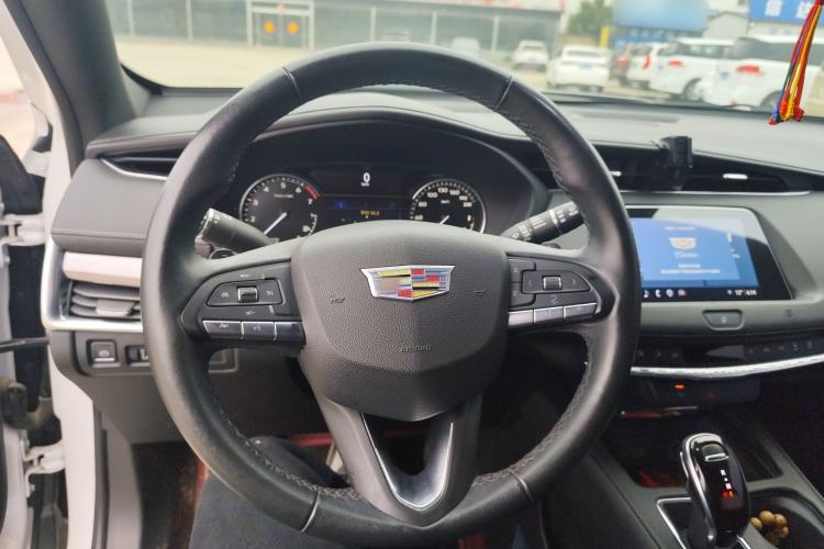 Used Cadillac XT4 2021 28T Two-Wheel Drive Tech Edition
