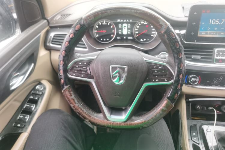 Used Baojun 730 2017 1.8L iAMT Prestige Version 7 Seats