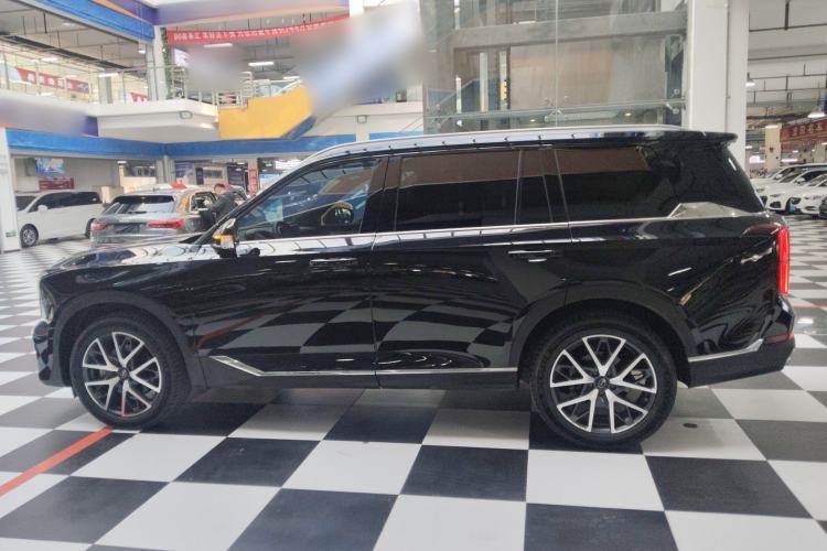 Used GAC Trumpchi GS8 2022 Linghang Series 2.0 TGDI Two-Wheel-Drive Luxury Smart Connectivity Version (7 Seats)
