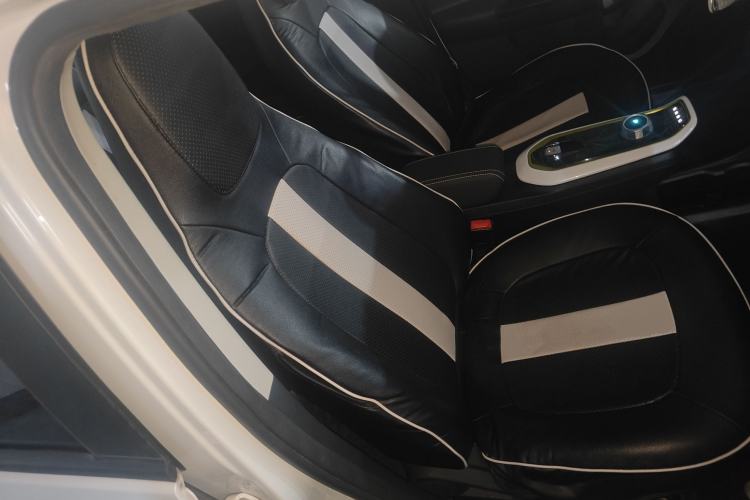 Used Oshan Benni E-Star 2022 Qingxin Edition Colorful Model Lithium Iron Phosphate
