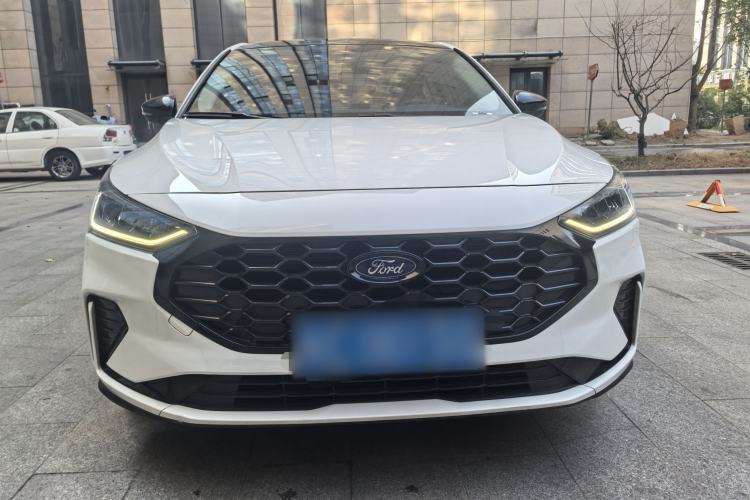 Used Ford Focus 2022 Sedan EcoBoost 180 Automatic Performance Edition
