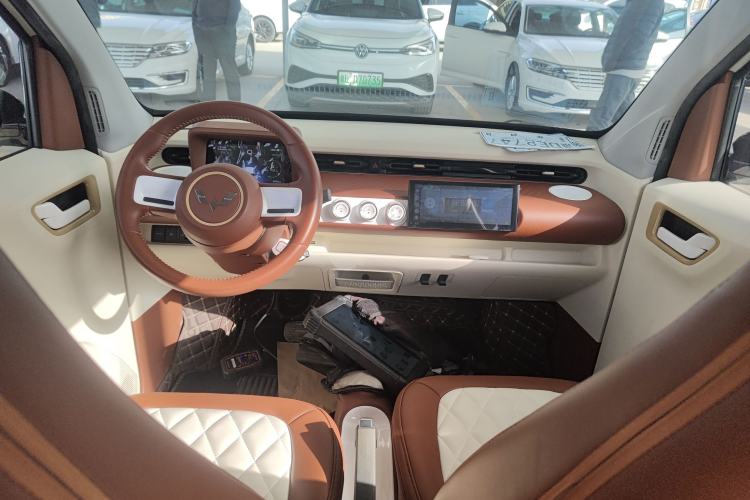 Used Wuling Hongguang MINIEV 2022 GAMEBOY 200km Gaming Edition with Lithium Iron Phosphate