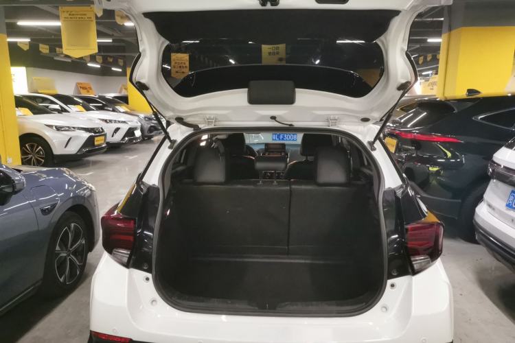 Used Toyota YARiS L Zhi Xian 2022 X-Trail 1.5L CVT Luxury PLUS Edition