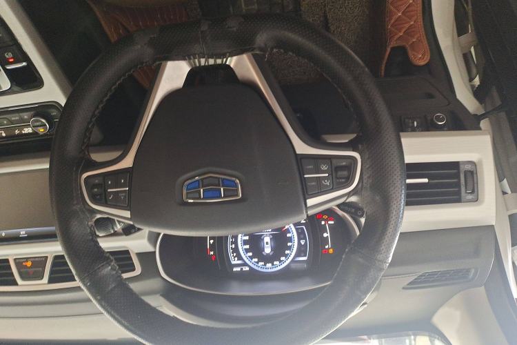 Used Geely Auto Emgrand X7 Sport 2016 1.8TD Automatic ZhiZun Version
