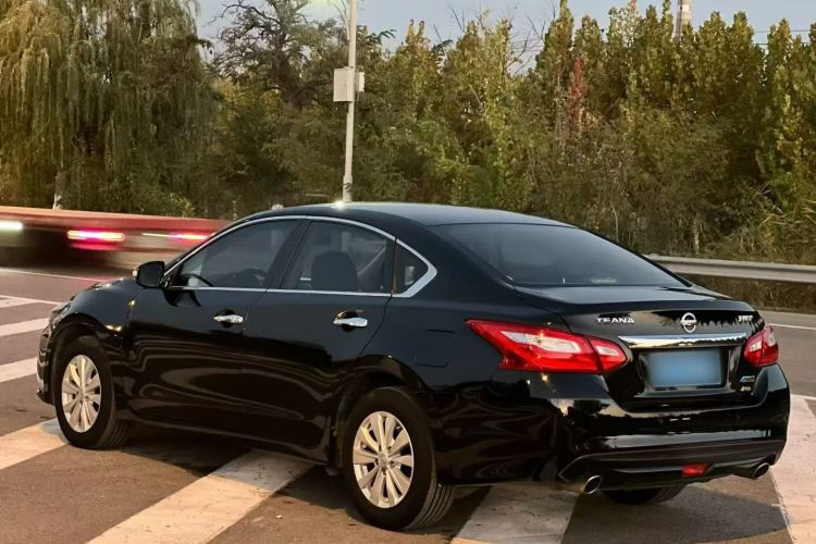Used Nissan Teana 2018 2.0L XL Smart Upgrade Edition
