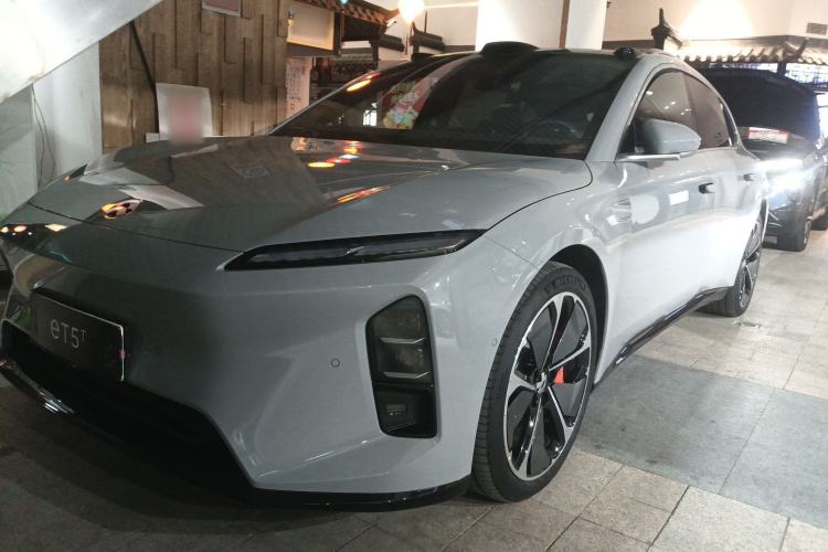 Used Nio ET5T 2025 75 kWh Touring