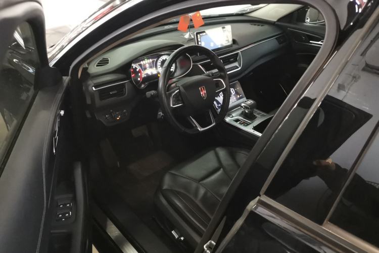 Used Hongqi H5 2022 Classic Model Facelift 1.8T Automatic Smart Connect Flagship Edition
