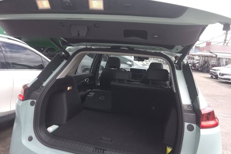 Used AION V 2022 Plus 80 Executive Edition Ternary Lithium
