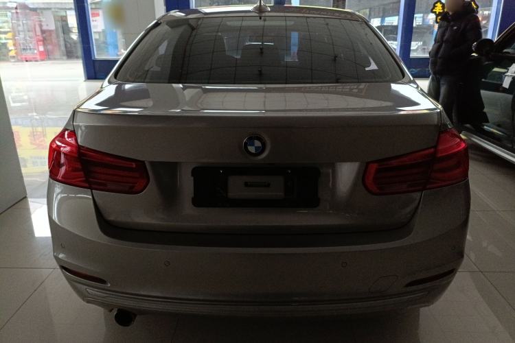 Used BMW 3 Series 2016 320i Fashion Model
