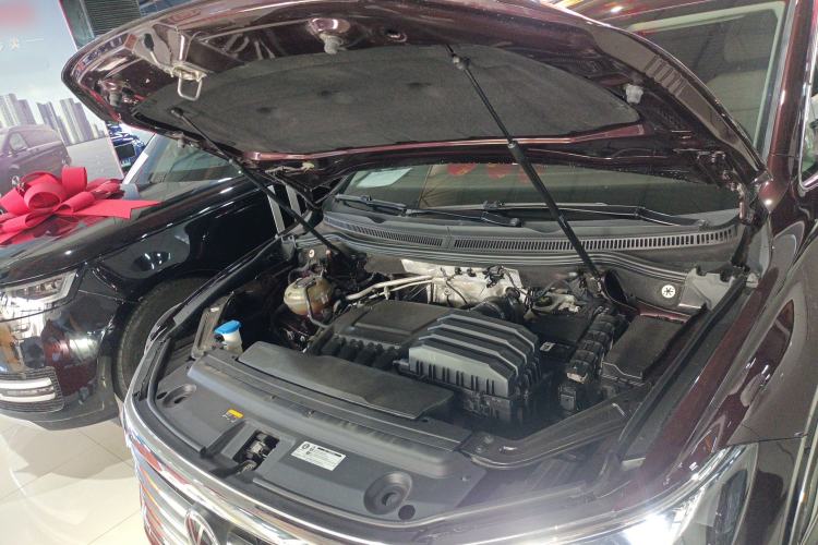 Used Volkswagen Viloran 2022 380TSI Luxury Edition
