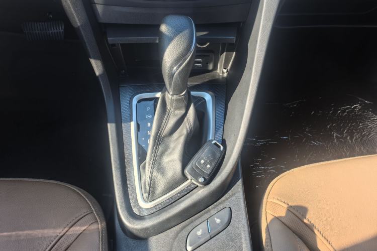 Used Buick Excelle GX 2018 18T Automatic Flagship Model
