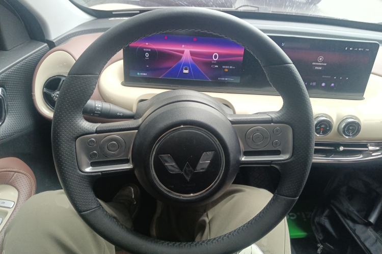 Used Wuling Bingo 2023 410 km Lingxi Deluxe Edition
