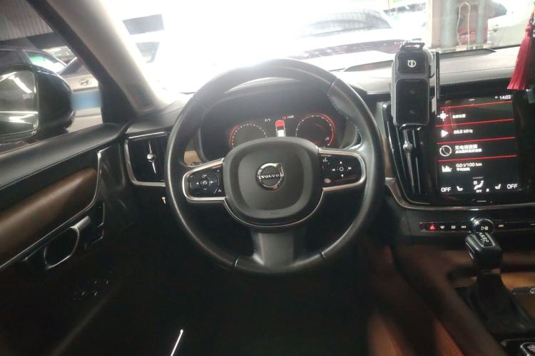 Used Volvo S90 2020 T5 Zhiyi Luxury Edition
