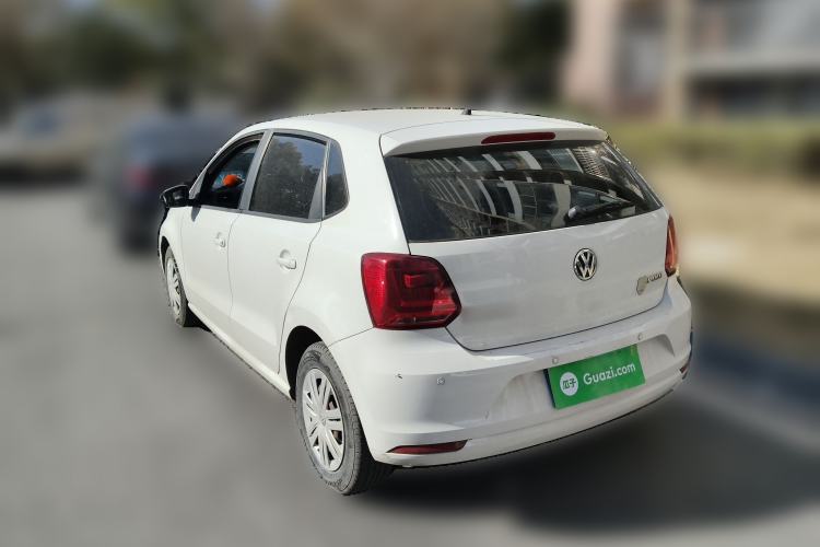 Used Volkswagen Polo 2016 1.4L Manual Fashion Model
