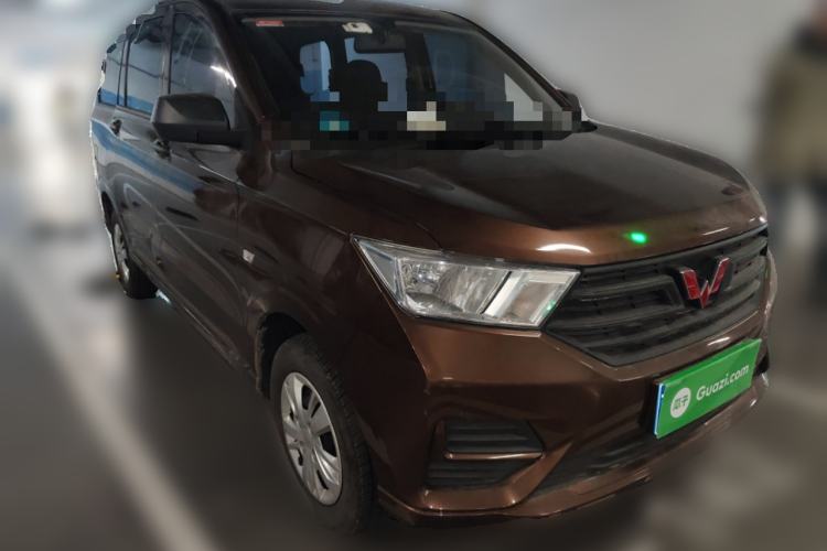 Used Wuling Hongguang 2019 1.5L S Basic Version China VI Standard LAR

