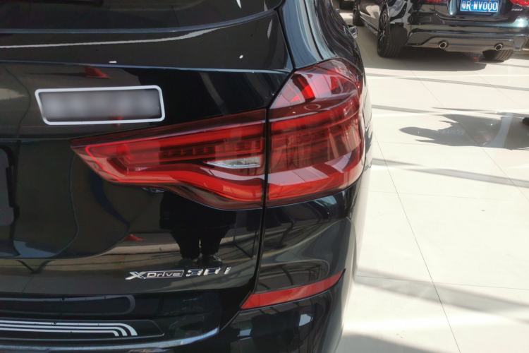 Used BMW X3 2020 xDrive30i Luxury Model with M Sport Package
