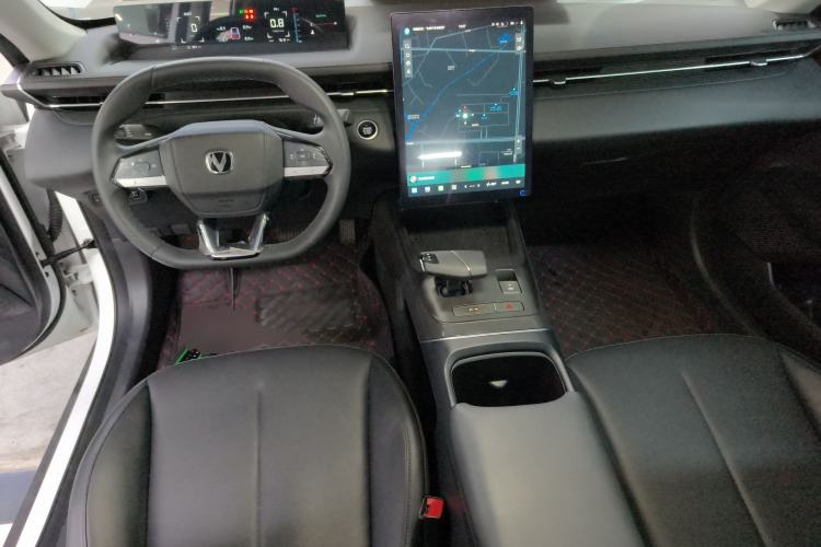 Used Changan Eado 2025 Blue Whale 1.5T 500Bar Prestige Model
