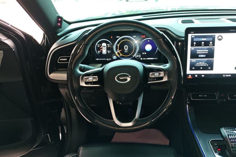 Used GAC Trumpchi GS8 2022 Linghang Series 2.0 TGDI Two-Wheel-Drive Luxury Smart Connectivity Version (7 Seats)
