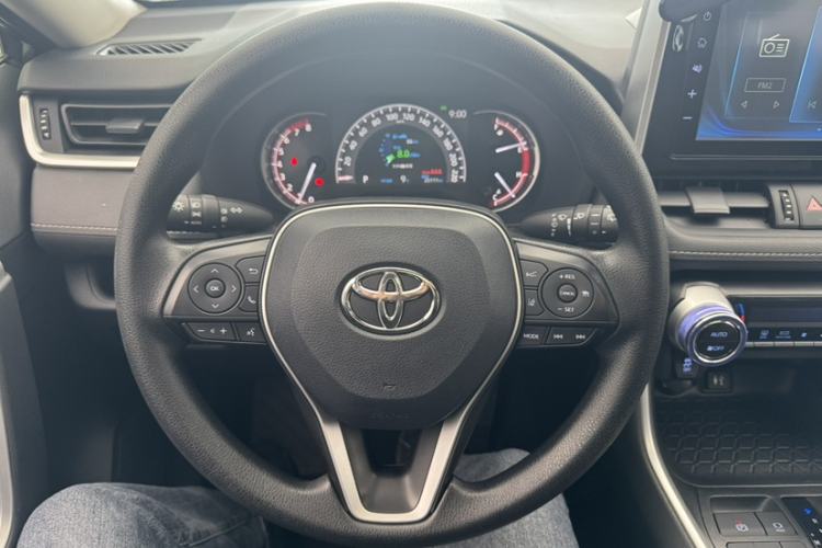 Used Toyota RAV4 2020 2.0L CVT Two-Wheel Drive Fashion Edition