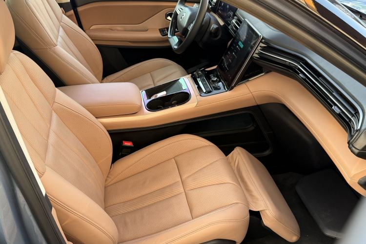 Used Nio ES8 2018 355 km Base Version 7-Seater Edition
