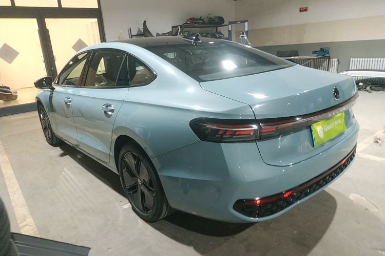 Used Volkswagen Passat 2025 Pro 380TSI Starry Dragon Luxury Edition
