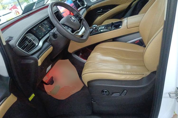 Used Denza D9 2024 DM-i 980 Four-Wheel Drive Flagship Model
