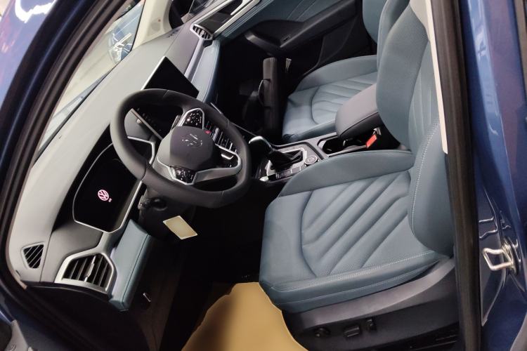 Used Volkswagen Tharu 2023 330TSI Four-Wheel Drive Moon Luxury Edition
