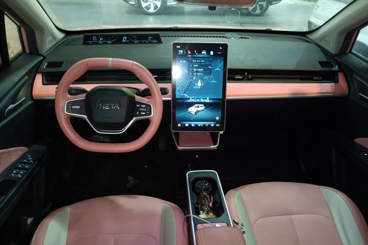 Used NETA V 2022 Chao 400 Lite Pink Custom Edition
