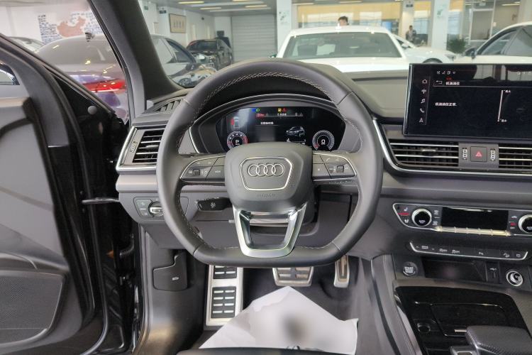 Used Audi Q5L 2024 40 TFSI Luxury Dynamic Edition

