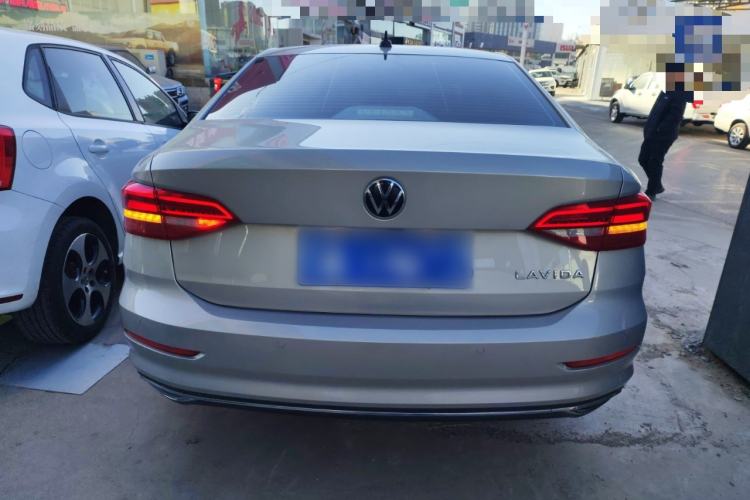 Used Volkswagen Lavida 2021 1.5L Automatic Comfort Edition
