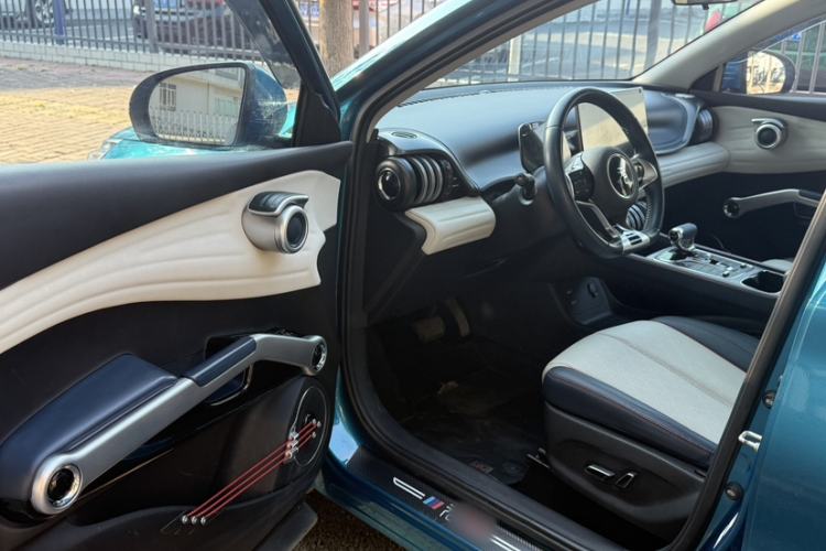 Used BYD Yuan PLUS 2022 510 km Luxury Version