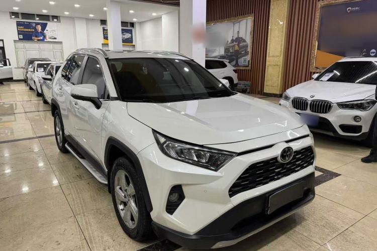 Used Toyota RAV4 2020 2.0L CVT 4x4 Trend Edition
