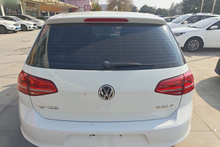 Used Volkswagen Golf 2016 1.6L Automatic Comfort Model
