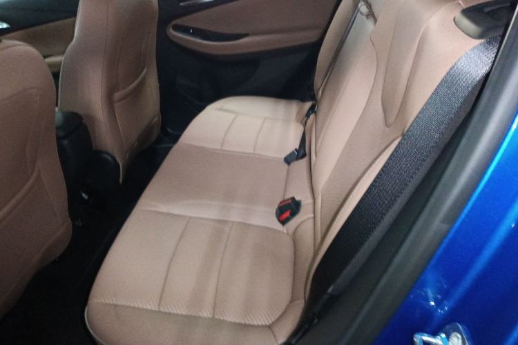 Used Buick Encore PLUS 2023 Smart Fun Edition
