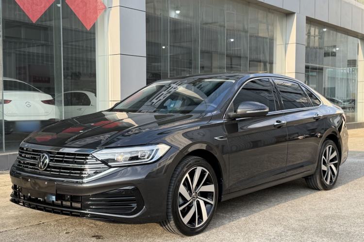 Used Volkswagen Sagitar 2025 Revised 300TSI DSG Excellence Edition